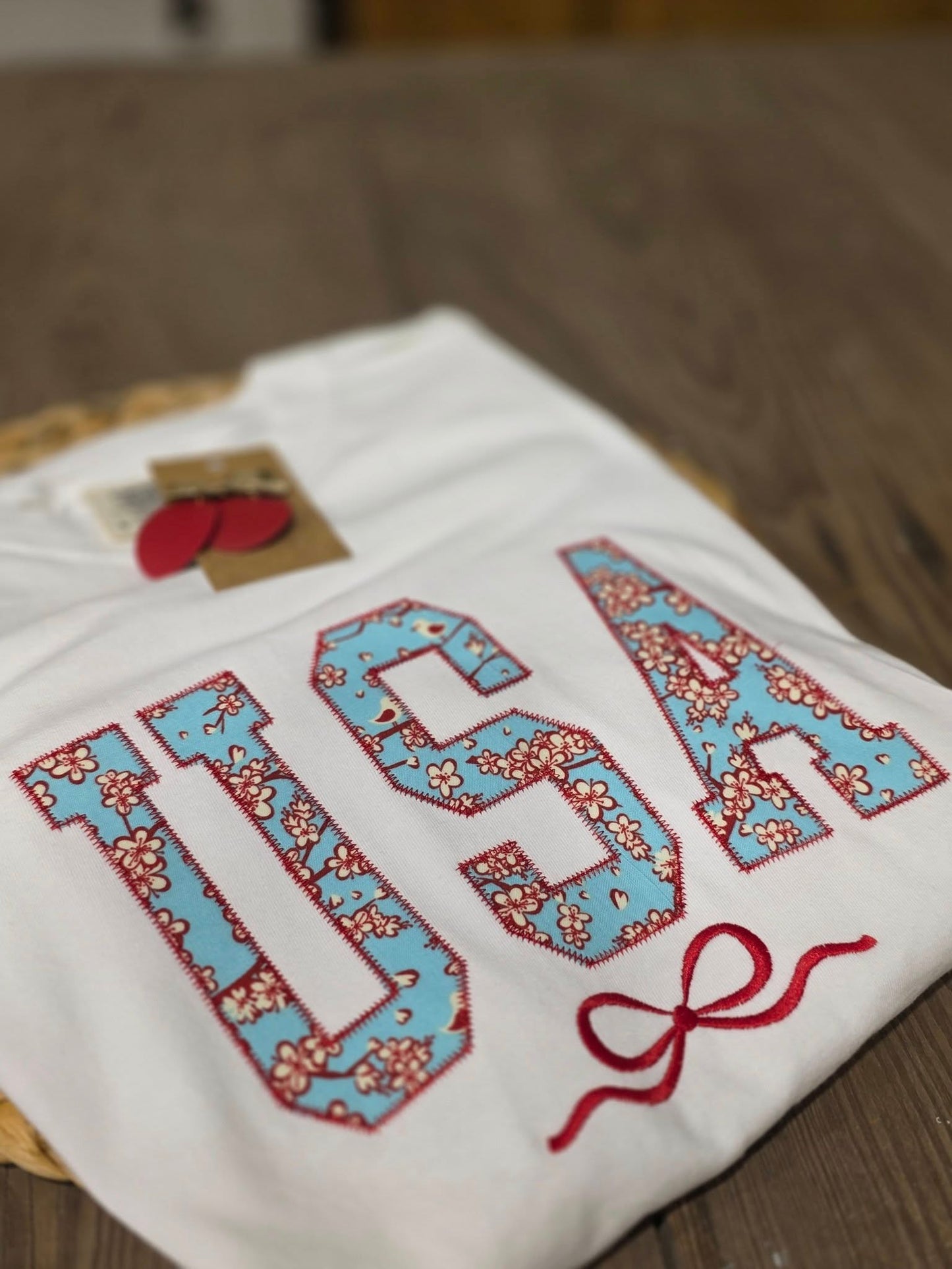 USA Applique comfort color tee